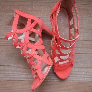 SOLD!!   Kelly & Katie caged design sandals